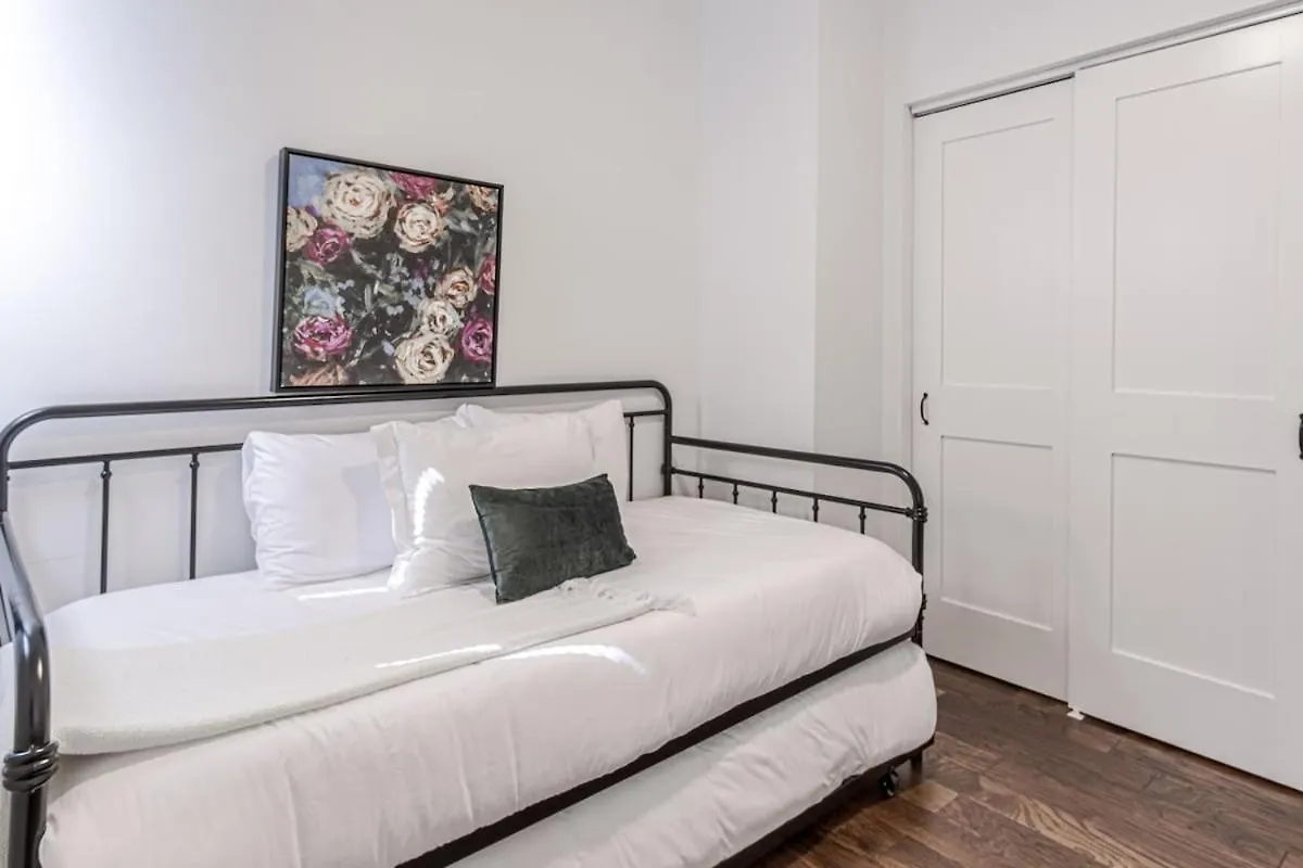 Ann Avenue Modern 3Br Home, Near Downtown With Free Parking Saint Louis