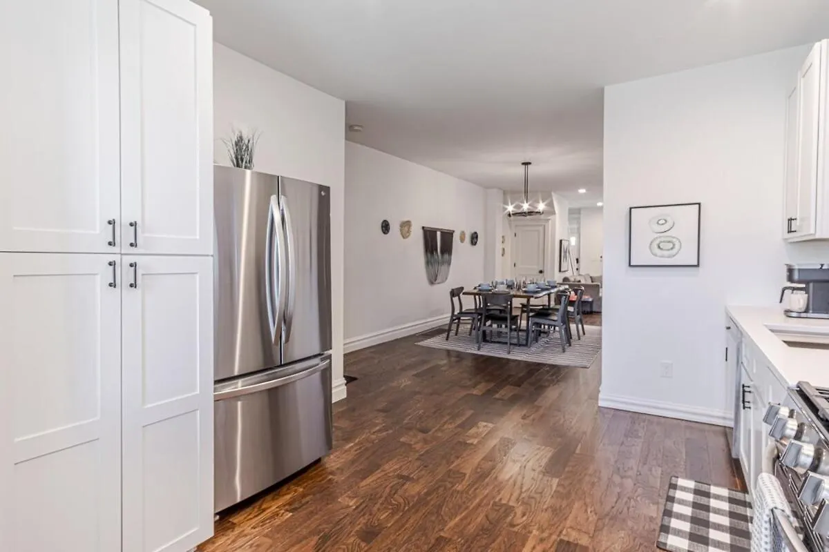 Ann Avenue Modern 3Br Home, Near Downtown With Free Parking Saint Louis 0*,  United States