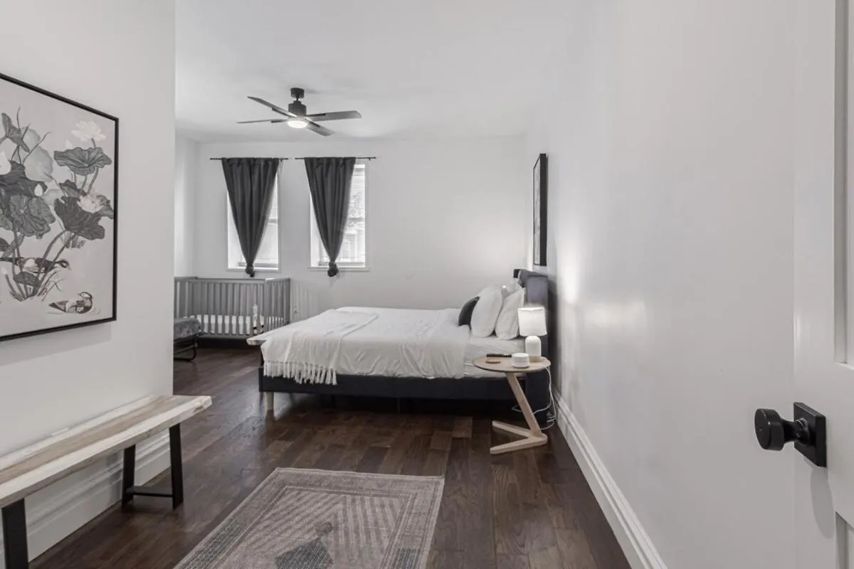 Holiday home Ann Avenue Modern 3Br Home, Near Downtown With Free Parking Saint Louis